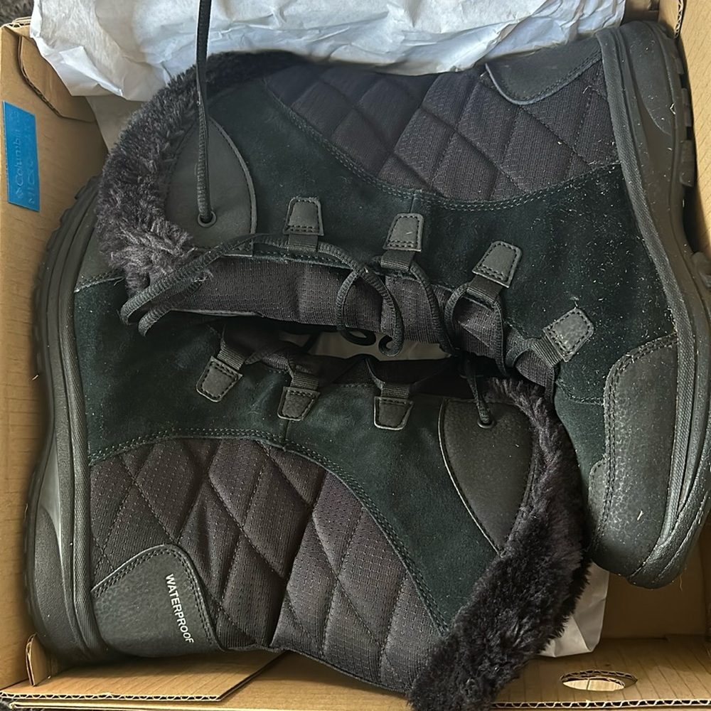 Columbia Ice Maiden Black women’s size 9